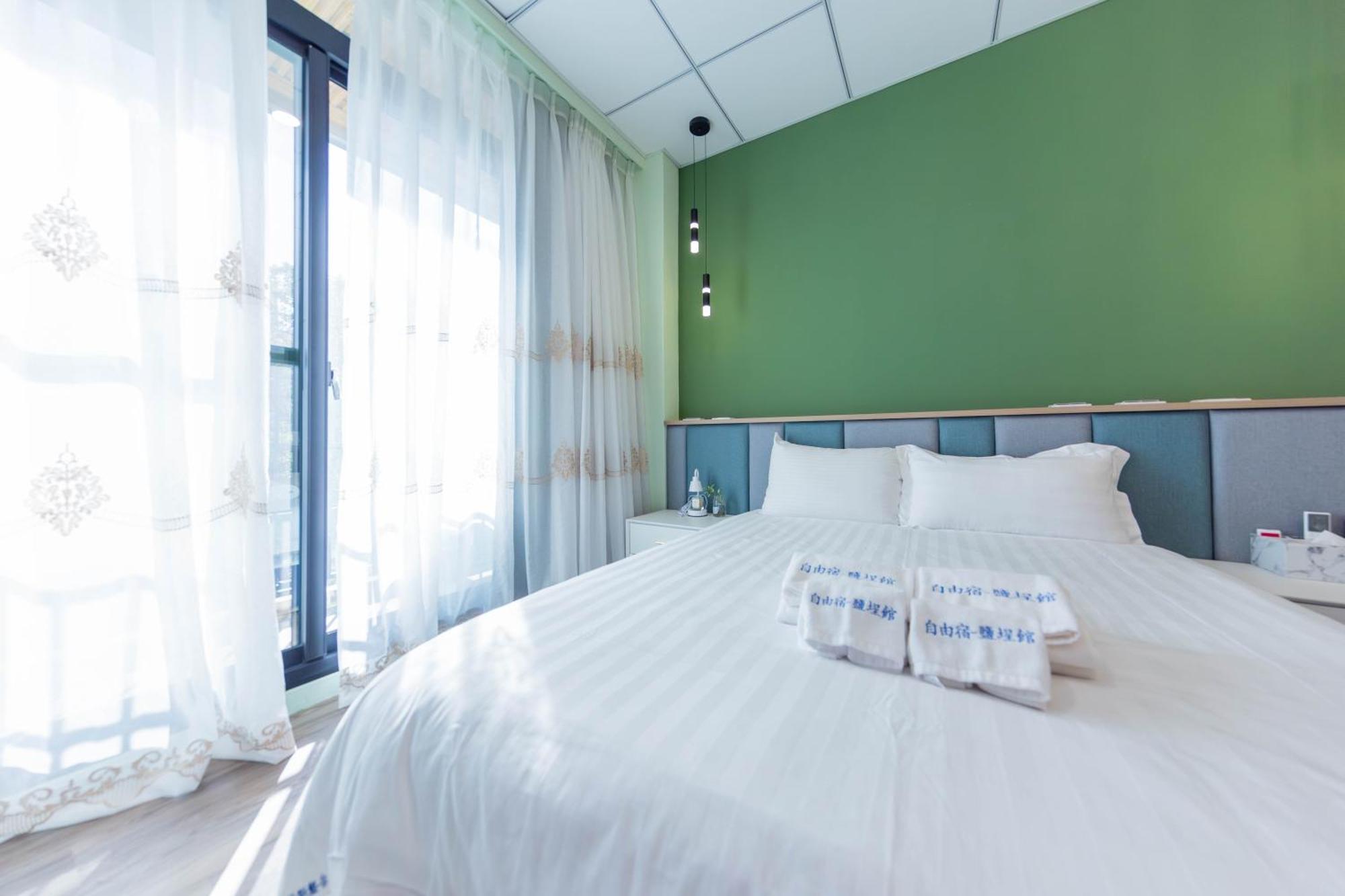 Ez Stay Yancheng Kaohsiung Exterior foto