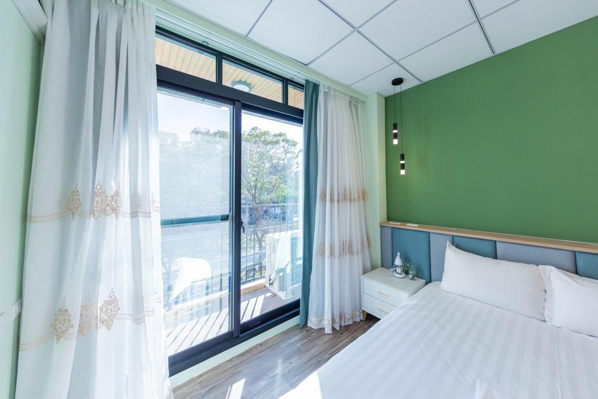 Ez Stay Yancheng Kaohsiung Exterior foto