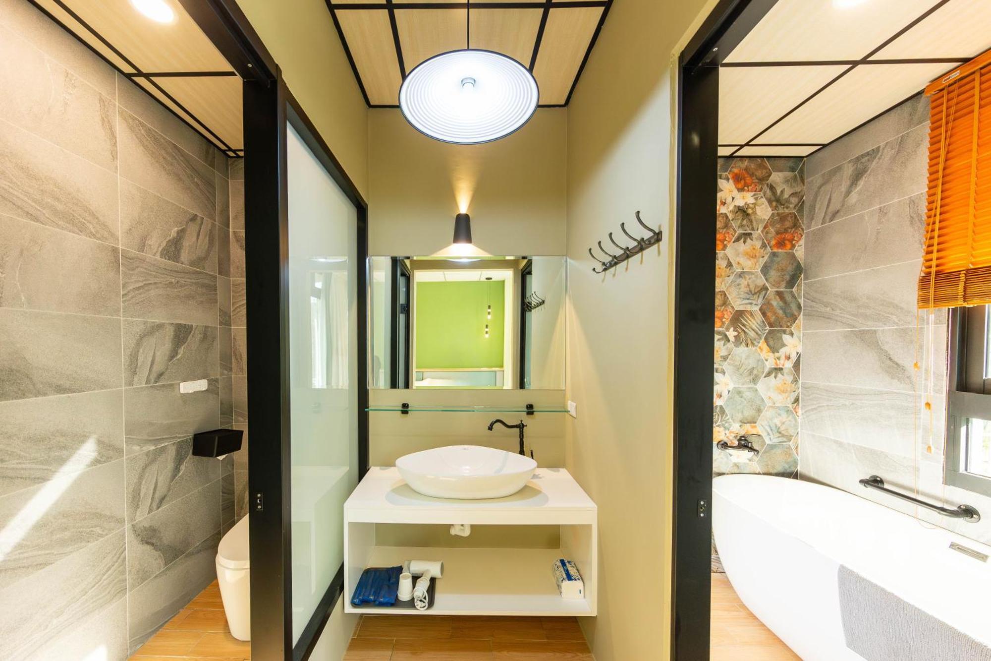 Ez Stay Yancheng Kaohsiung Exterior foto